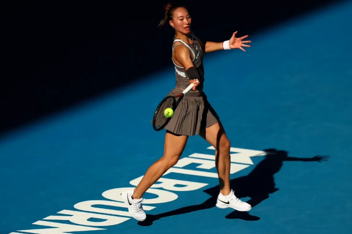 包含拜仁雄鹰飞翔，豪门之路指引晋级下一轮的词条